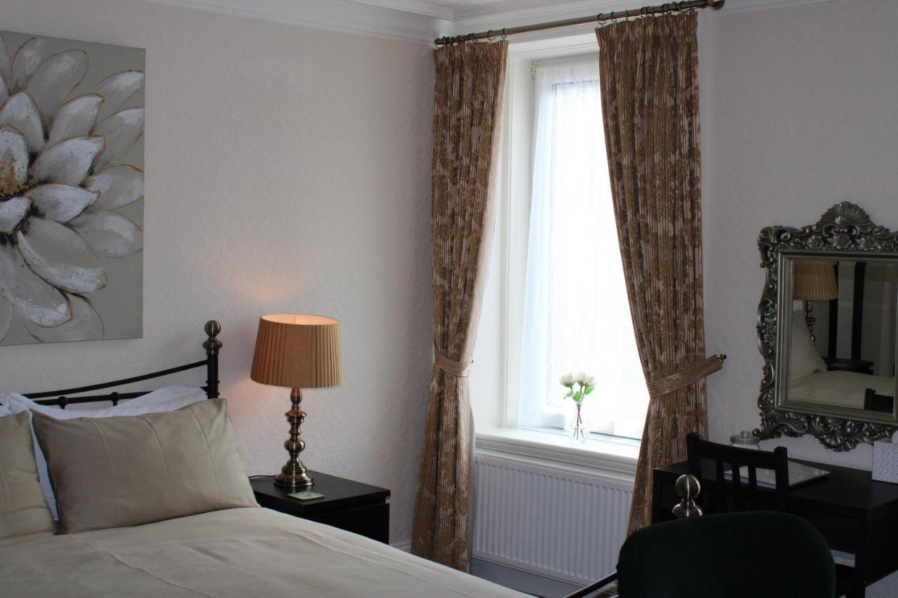 Belford House Self Check-In Rooms & Apartments ฮอลท์วิสเซิล ภายนอก รูปภาพ