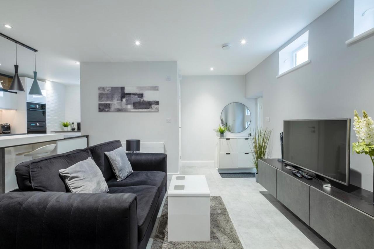 Belford House Self Check-In Rooms & Apartments ฮอลท์วิสเซิล ภายนอก รูปภาพ