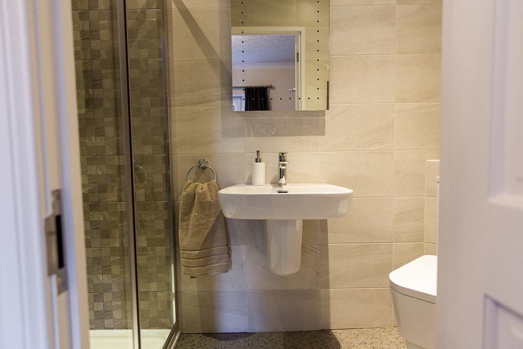 Belford House Self Check-In Rooms & Apartments ฮอลท์วิสเซิล ภายนอก รูปภาพ