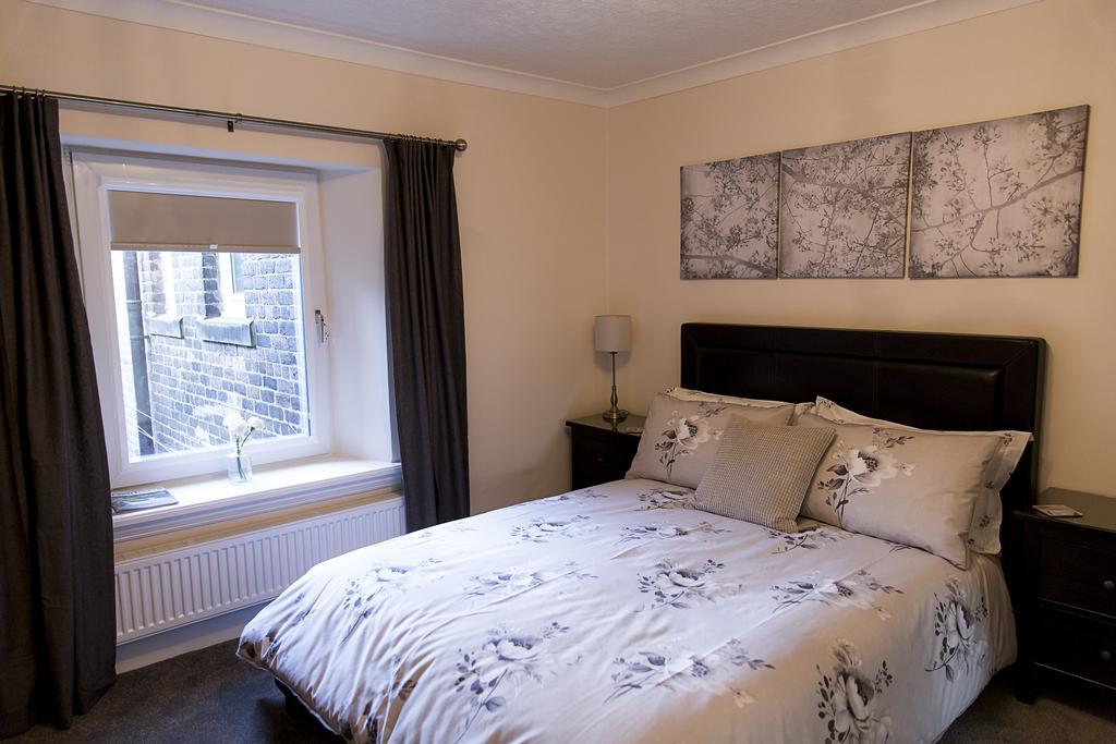 Belford House Self Check-In Rooms & Apartments ฮอลท์วิสเซิล ภายนอก รูปภาพ